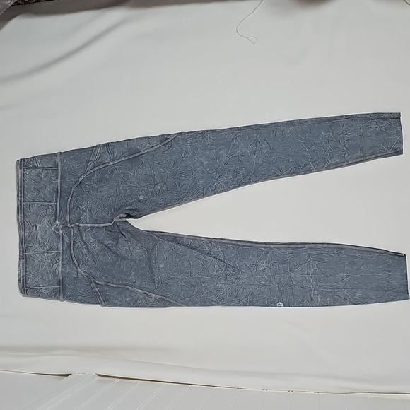 Lululemon Fast and Free Tight II 25" Ice Dye *Non-Reflective Ice Wash - Picture 3 of 5